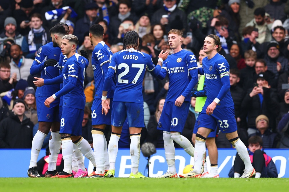 苏翊鸣雪飞天再夺冠