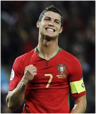 川超凉山队为飞踢裁判道歉：将加强管理，涉事球员交公安处理