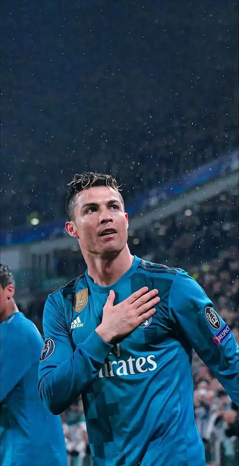 罗马诺：沙利文已在曼城开始接受训练，蓝月相信他们押对了宝