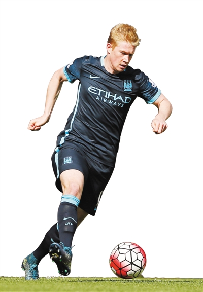 上港队客场对阵柔佛，面临阵容不整、实力不足的挑战，目标为平局。