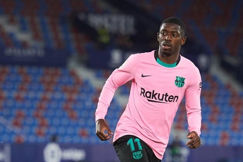 赖特抨击阿森纳球星，称其“形同虚设”应该“30分钟后就被换下”