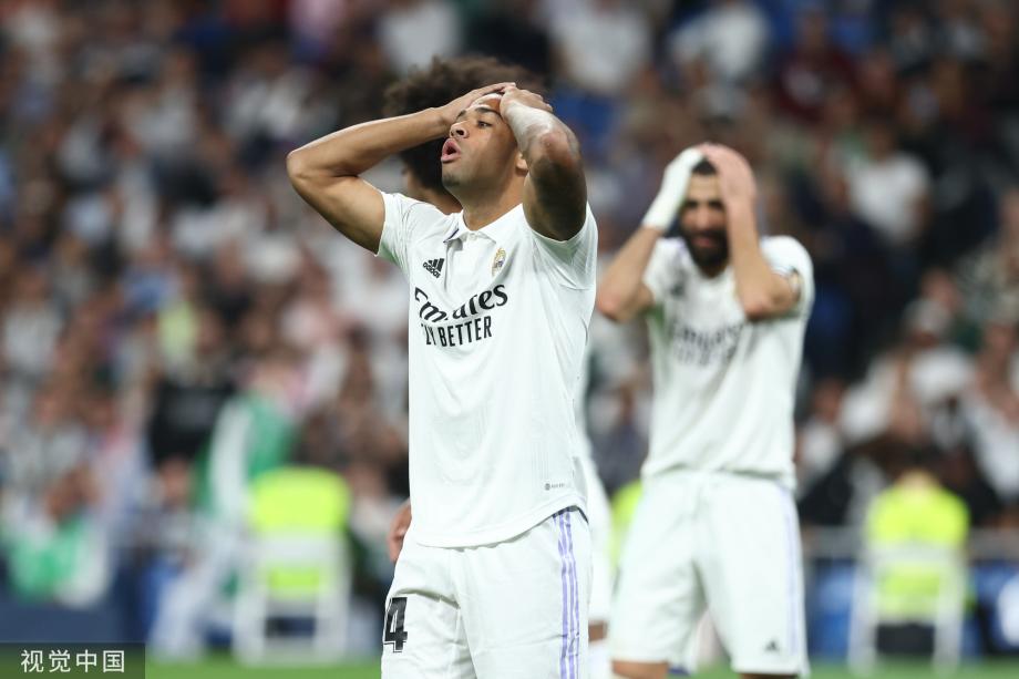 WTT总决赛：林诗栋4-0完胜梁靖崑，挺进男单八强