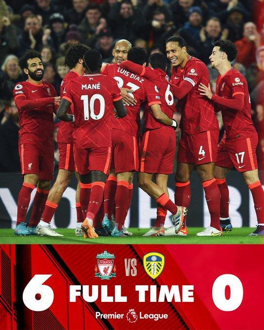 记者：汶马探赛后与海港助教约翰交换队服，两人曾在横滨合作