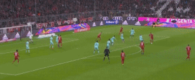 剑南春丨拜仁让二追六6-2逆转弗赖堡，奥利塞2射3传，卡尔传射